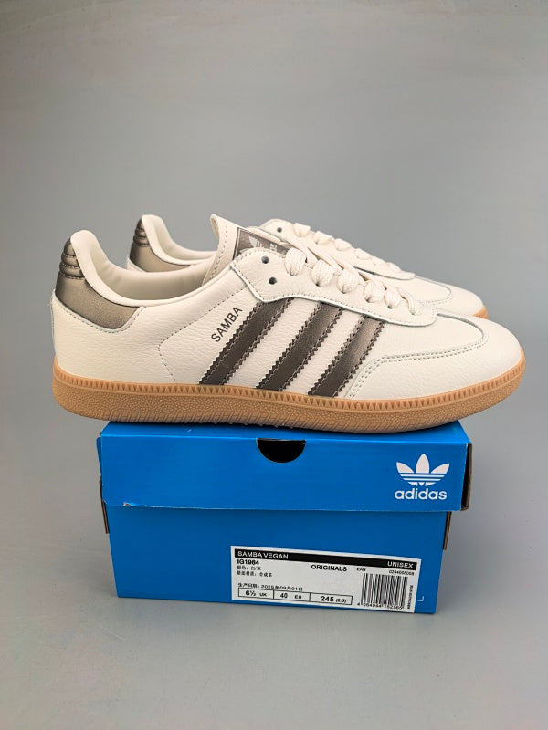 Samba White grey